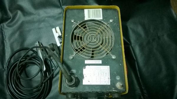 ตู้เชื่อมยี่ห้อดังROLAND MMA160