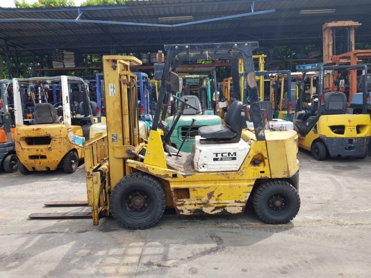 TCM FD20Z1 เครื่องดีเซล,,,เกียร์ธรรมดา,,,เสา3เมตร,,,แผงงาสไลด์,,,เครื่องดีเกียร์ดี,,,รถพร้อมใช้งานราคาเบาๆ 175,000บาท ☎️083-062-0223(ปอน)