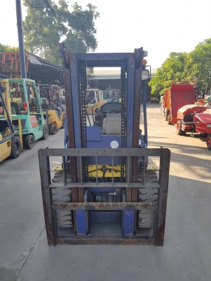 KOMATSU FD30-12,,,รถยกขนาด3ตัน,,,เครื่องดีเซล,,,เกียร์ออโต้,,,เสา3เมตร*มีเสา4เมตรสลับให้*,,,เครื่องดีเกียร์ดี,,,รับประกันเครื่องเกียร์3เดือน,,,สนใจติดต่อ☎️083-062-0223(ปอน)