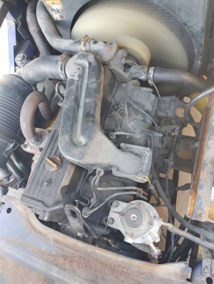 KOMATSU FD30-12,,,รถยกขนาด3ตัน,,,เครื่องดีเซล,,,เกียร์ออโต้,,,เสา3เมตร*มีเสา4เมตรสลับให้*,,,เครื่องดีเกียร์ดี,,,รับประกันเครื่องเกียร์3เดือน,,,สนใจติดต่อ☎️083-062-0223(ปอน)