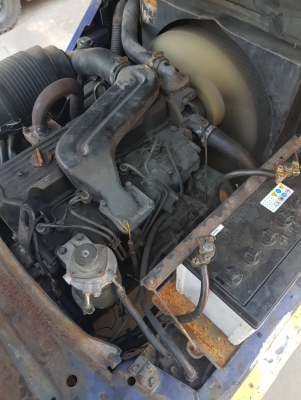 KOMATSU FD30-12,,,รถยกขนาด3ตัน,,,เครื่องดีเซล,,,เกียร์ออโต้,,,เสา3เมตร*มีเสา4เมตรสลับให้*,,,เครื่องดีเกียร์ดี,,,รับประกันเครื่องเกียร์3เดือน,,,สนใจติดต่อ☎️083-062-0223(ปอน)