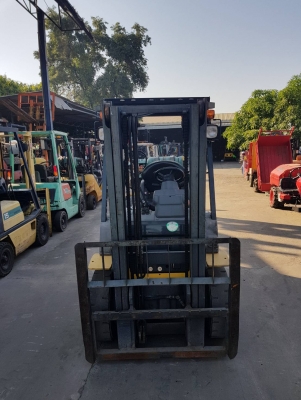 รุ่นยอดนิยม KOMATSU FG25-17,,,รถยกขนาด2.5ตัน,,,เครื่องเบนซิล+แก๊ม,,,เกียร์ออโต้,,,เครื่องดีเกียร์ดี,,,ชั่วโมงใช้งานน้อยมาก 1,455ชั่วโมง,,,สนใจติดต่อ☎️083-062-0223(ปอน)