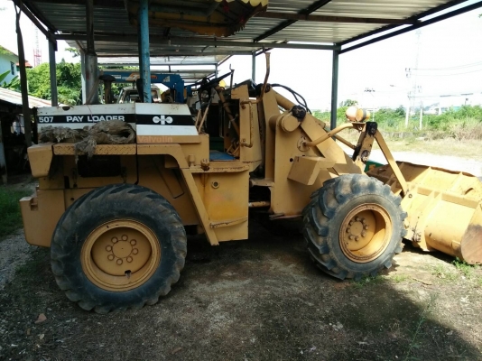 รถตัก KOMATSU 507. สนใจติดต่อ 081 - 6079515