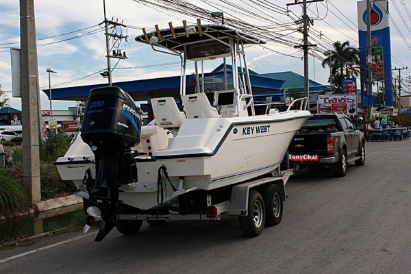 BOATS KEY-WEST Center Console BOATS KEY-WEST Center Console