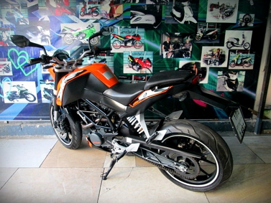ktm duke 200 ปี 2014 คันแรกของร้าน รถสวยเลยไม่เคยล้ม ราคาแค่ 55,900฿