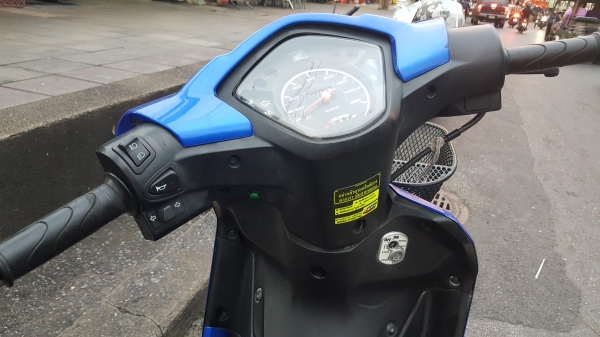 ขายHonda Wave110i หัวฉีด โฉมใหม่จดปี60 ล้อทอง เครื่องเดิม สภาพดี เอกสารครบพร้อมโอน