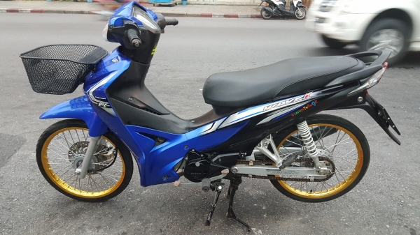 ขายHonda Wave110i หัวฉีด โฉมใหม่จดปี60 ล้อทอง เครื่องเดิม สภาพดี เอกสารครบพร้อมโอน