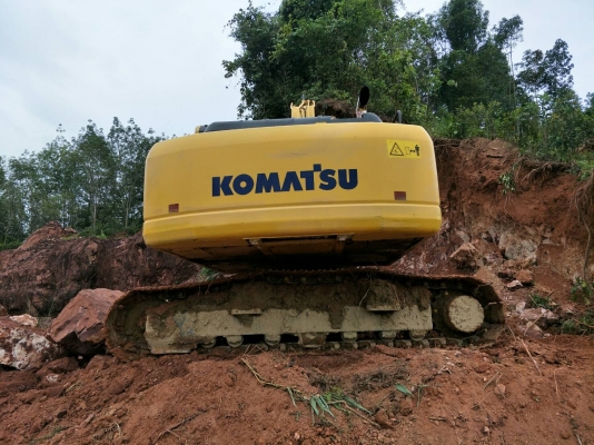 มี VDO ให้ชม.KOMATSU PC200-8 ราคา 1900000 ไมล์ 7600 ชม.เอกสารเล่ม รถประกอบญี่ปุ่น