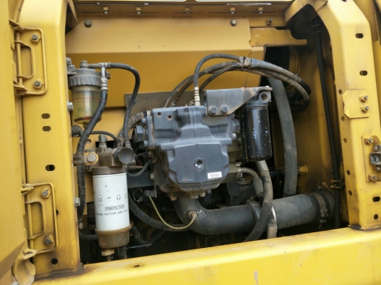 มี VDO ให้ชม.KOMATSU PC200-8 ราคา 1900000 ไมล์ 7600 ชม.เอกสารเล่ม รถประกอบญี่ปุ่น