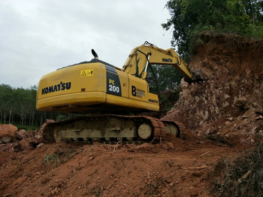 มี VDO ให้ชม.KOMATSU PC200-8 ราคา 1900000 ไมล์ 7600 ชม.เอกสารเล่ม รถประกอบญี่ปุ่น มี VDO ให้ชม.KOMATSU PC200-8 ราคา 1900000 ไมล์ 7600 ชม.เอกสารเล่ม รถประกอบญี่ปุ่น