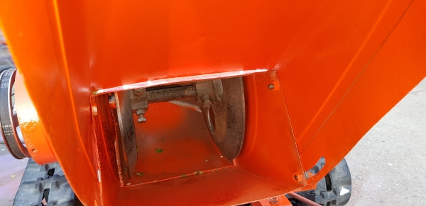 เครื่องสับกิ่งไม้  เดินหน้า 2 ถอบหลัง 1 พร้อมใช้งาน ตัวใหญ่ๆๆ