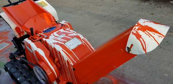 เครื่องสับกิ่งไม้  เดินหน้า 2 ถอบหลัง 1 พร้อมใช้งาน ตัวใหญ่ๆๆ