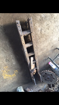 ขายเฟรมรถแท็กเตอร์BD2G โทร0616613023แพรว