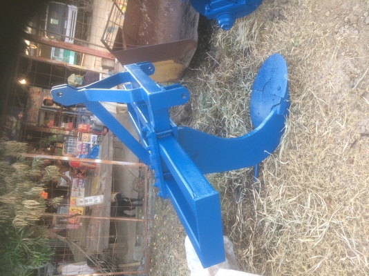 ขายผานขุดมันสัมปะหลัง สำหรับรถไถใหญ่ 12000 บาท