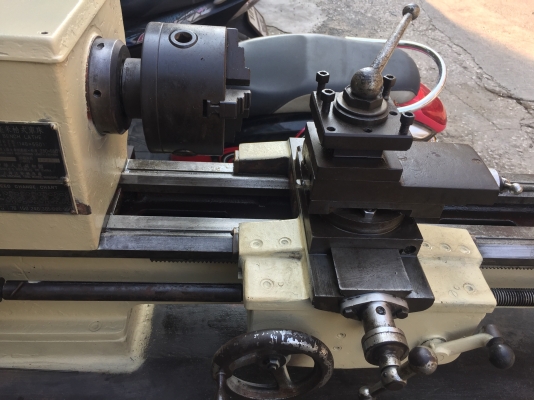 เเท่นกลึง 4 ฟุต พร้อมใข้งาน ไฟ 2 สาย เเท่นกลึง 4 ฟุต พร้อมใข้งาน ไฟ 2 สาย