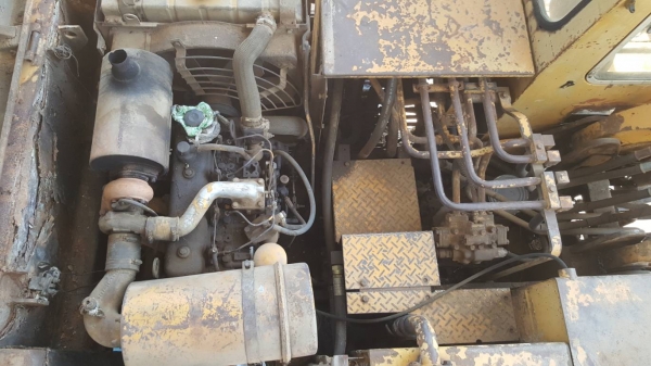 ขาย แบคโฮ KOMATSU PC120-2 ตัวเดิน 12 HT ติดมือคีบขยุ้ม มีบุ้งกี๋ให้ด้วย เครื่องดี ปั้มดี เอวแน่น ช่วงล่าง 80\% เอกสารใบซื้อขาย ขาย แบคโฮ KOMATSU PC120-2 ตัวเดิน 12 HT ติดมือคีบขยุ้ม มีบุ้งกี๋ให้ด้วย เครื่องดี ปั้มดี เอวแน่น ช่วงล่าง 80\% เอกสารใบซื้อขาย