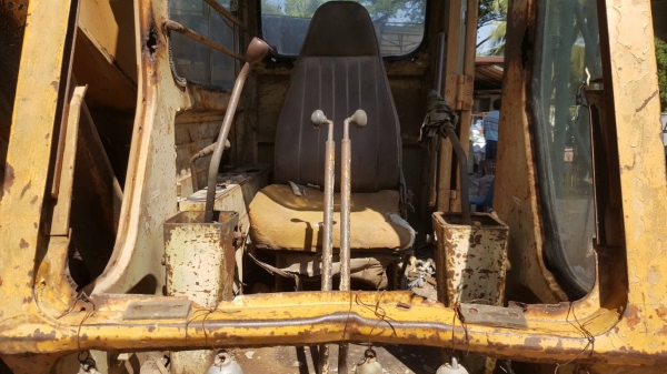 ขาย แบคโฮ KOMATSU PC120-2 ตัวเดิน 12 HT ติดมือคีบขยุ้ม มีบุ้งกี๋ให้ด้วย เครื่องดี ปั้มดี เอวแน่น ช่วงล่าง 80\% เอกสารใบซื้อขาย ขาย แบคโฮ KOMATSU PC120-2 ตัวเดิน 12 HT ติดมือคีบขยุ้ม มีบุ้งกี๋ให้ด้วย เครื่องดี ปั้มดี เอวแน่น ช่วงล่าง 80\% เอกสารใบซื้อขาย