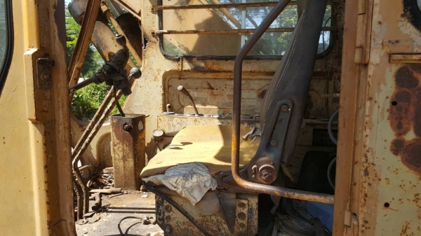 ขาย แบคโฮ KOMATSU PC120-2 ตัวเดิน 12 HT ติดมือคีบขยุ้ม มีบุ้งกี๋ให้ด้วย เครื่องดี ปั้มดี เอวแน่น ช่วงล่าง 80\% เอกสารใบซื้อขาย ขาย แบคโฮ KOMATSU PC120-2 ตัวเดิน 12 HT ติดมือคีบขยุ้ม มีบุ้งกี๋ให้ด้วย เครื่องดี ปั้มดี เอวแน่น ช่วงล่าง 80\% เอกสารใบซื้อขาย