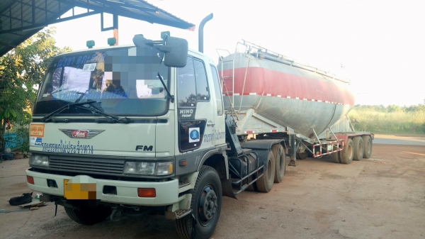 ขายๆๆๆหัวลากFM3MF สองเพลา245แรงสภาพสวยกริปๆๆ เครื่องดีคัชซีสวย ยางพร้อม เล่มชุดโอนพร้อม ราคาตั้งขาย???? 590,000บาท????เงินสดลดได้ ไม่พอจัดแนนท์ได้ (โทร)???? (line) 084-3923995 (/)085-6842587