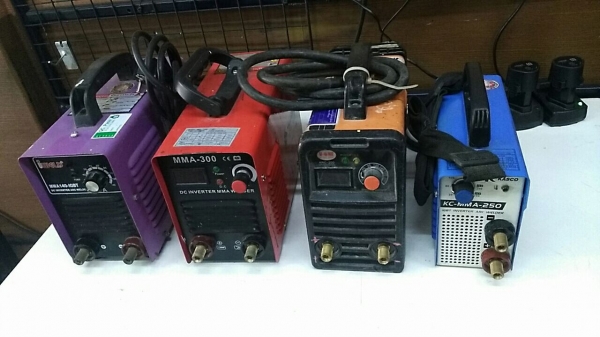 ตู้เชื่อม 4 ตัว มือสองของดี เหมา 4 ตัว