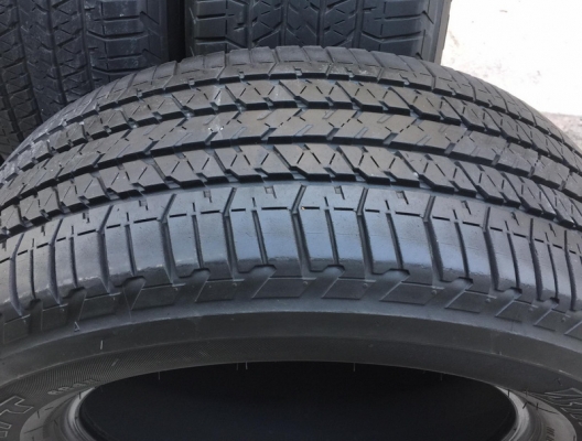 ยางBridgestone 265/60/18 ปี15 สภาพสวย ดอกเต็มขายถูกๆรกบ้าน4เส้น ยางBridgestone 265/60/18 ปี15 สภาพสวย ดอกเต็มขายถูกๆรกบ้าน4เส้น