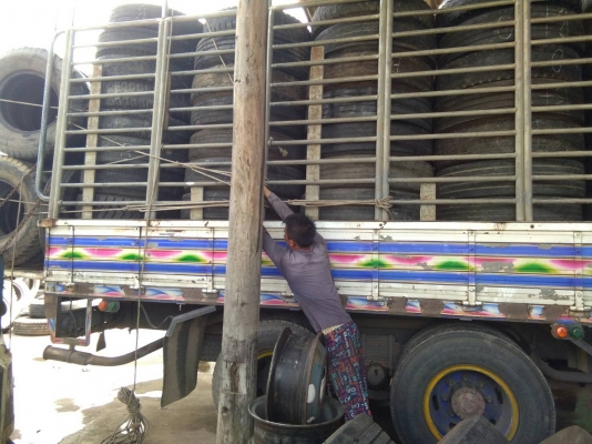 ขายส่ง ขายปลีก ยางเปอร์เซนต์รถบรรทุก ทุกรุ่น