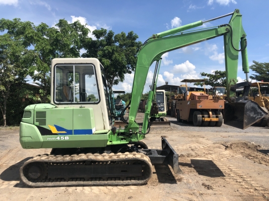 ขาย รถแม็คโคร MITSUBISHI MM45B (บุ้งกี๋ 2 ใบ) พร้อมใช้งาน นำเข้าเองจากประเทศญี่ปุ่น ติดต่อ 063-9316985 ID LINE : 0639316985 ครับ