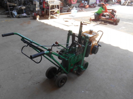 รถแชะหญ้า พร้อมใช้งาน