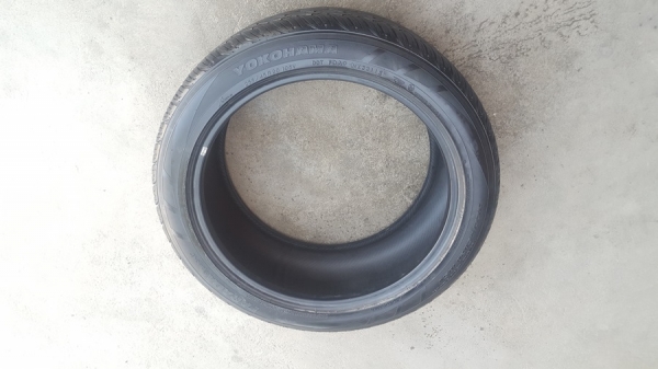 ขายยาง\% 255/45/20 ปี 3115 Yokohama 2 เส้น ขายยาง\% 255/45/20 ปี 3115 Yokohama 2 เส้น