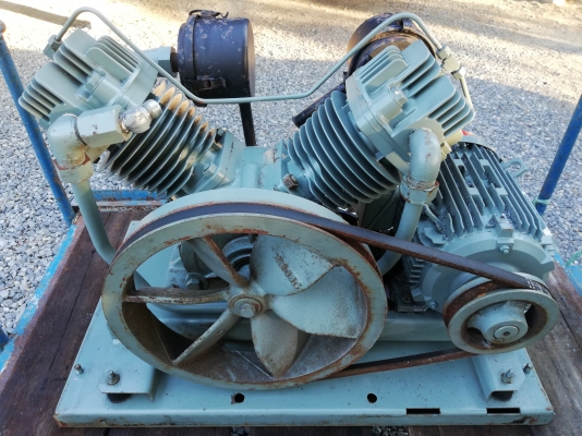 ขายหัวปั๊มลมHitachi Bebicon 2หัว3แรง ขายหัวปั๊มลมHitachi Bebicon 2หัว3แรง