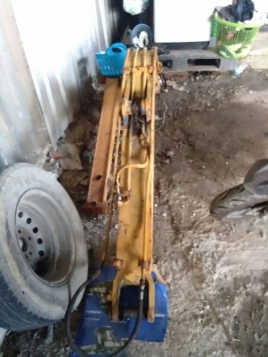 บูมแบคโฮเล็ก 30