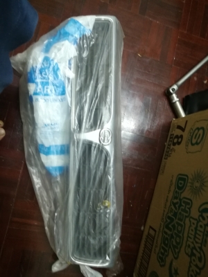 ขายอะไหล่รถยนต์หลายอย่าง ขายอะไหล่รถยนต์หลายอย่าง