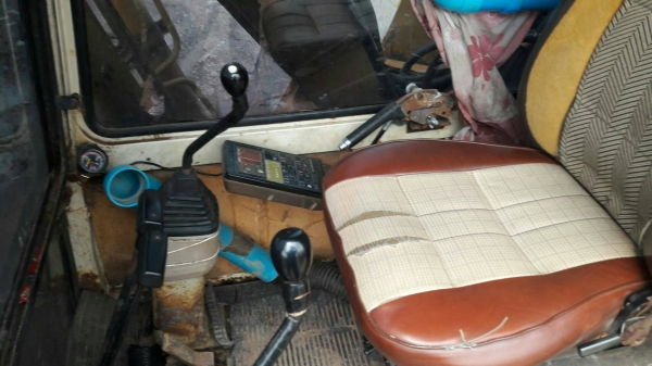 มี VDO ให้ชม. KOMATSU PC120-5 มีระบบไฟ ราคา 400000 มี VDO ให้ชม. KOMATSU PC120-5 มีระบบไฟ ราคา 400000