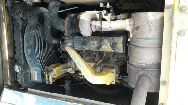 มี VDO ให้ชม.KOMATSU PC120-5 มีระบบไฟ ราคา 400000