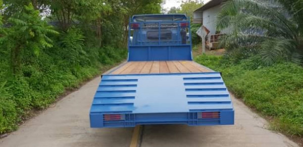 6ล้อท้ายลาด ISUZU NPR 115แรงม้า รถสวยๆ พร้อมใช้งาน เครื่องดี คัทซีสวย ราคาคุยได้ 0872976734