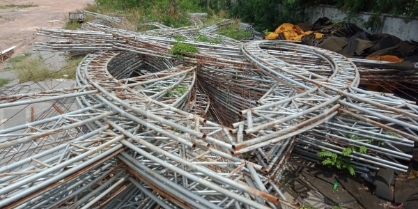 ขายด่วน จั่วโค้งยาว12เมตร  แป็บสองนิ้วถักนิ้ว ความกว้าง50ซม เพียงจั่วละ 4000 บาท