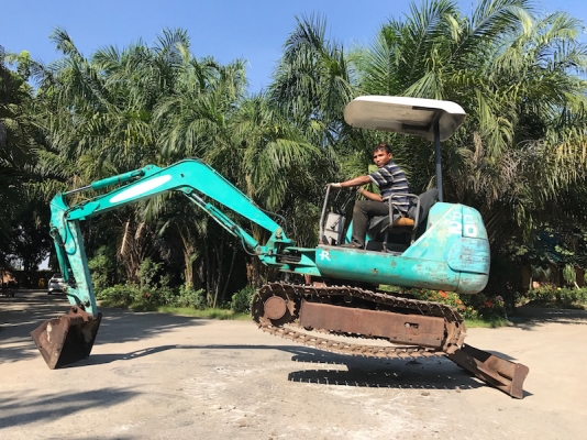 ขายKOMATSU PC20-7 คอนโทลน้ำมัน ปั้มแรง สวยเดิมจากญี่ปุ่น ทำงานสมบูรณ์ทุกระบบ รับรองไม่ผิดหวัง 245,000 เท่านั้น!!