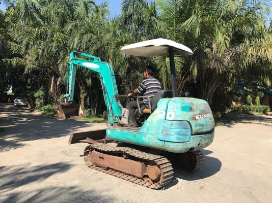 ขายKOMATSU PC20-7 คอนโทลน้ำมัน ปั้มแรง สวยเดิมจากญี่ปุ่น ทำงานสมบูรณ์ทุกระบบ รับรองไม่ผิดหวัง 245,000 เท่านั้น!!