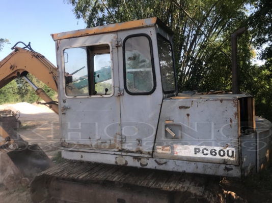 ขายด่วน รถแบคโฮ komatsu 60uu รุ่น2หัวแย็ก แน่นทุกชิ้นส่วน มีทะเบียน รถสวยเก่าญี่ปุ่นพร้อมใช้งาน พร้อมหัวแย็กให้ด้วย เพียง 400000 บาท