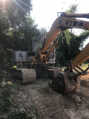 ขายด่วน รถแบคโฮ komatsu 60uu รุ่น2หัวแย็ก แน่นทุกชิ้นส่วน มีทะเบียน รถสวยเก่าญี่ปุ่นพร้อมใช้งาน พร้อมหัวแย็กให้ด้วย เพียง 400000 บาท