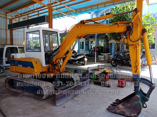"ขายด่วน"  KOMATSU PC40-6 ราคา 420,000 บาท