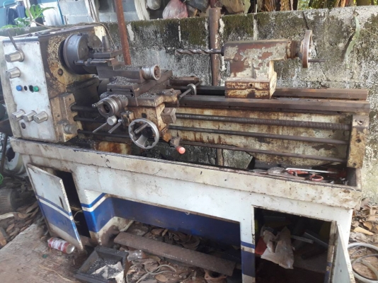 เครื่องกลึง