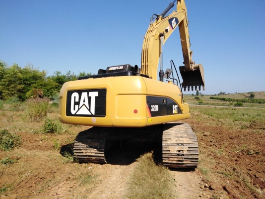 รถแบคโฮ CAT 320D ไมล์ 5,000 ชั่วโมง