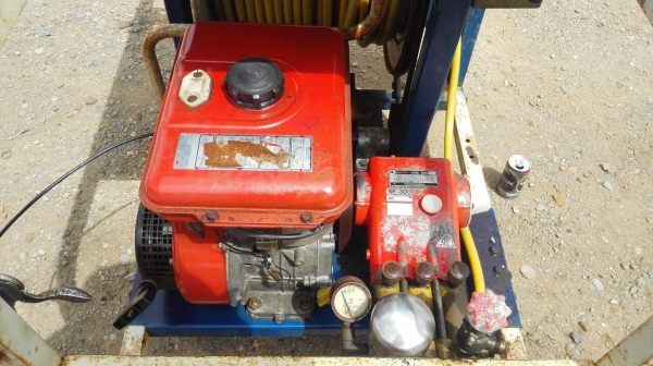 เครื่องปั้มฉีดน้ำเก่าญี่ปุ่น ARIMITSU JAPAN เครื่องเบนซิน KAWASAKI FG 200 G-X ขนาด 5 HP