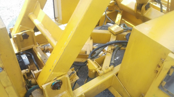 เอ็กลิฟท์ขากรรไกรเก่าญี่ปุ่น Made in JAPAN ยกสูง 6.2 m ถาด 130x250 cm รองรับน้ำหนัก 500 kg