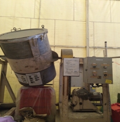 เครื่องผสมเม็ดพลาสติก ขนาด 150 กก สภาพดี ของญี่ปุ่น