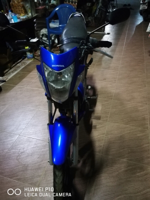 HONDA SONIC RS SUPER ปี 2547 สีตรงเล่ม ภาษีขาดเกิน ทะเบียนพร้อมโอน เครื่องดี สตาร์ทเท้า