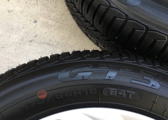 ล้อแม็กใหม่ยกห้าง Honda New JAZZ ขอบ 15 พร้อมยางป้ายแดง GoodYear 175-65-15 ปี 18 สวยกริ๊บ