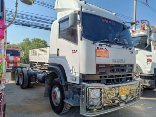 ขายค่ะ หัวคัชซี ISUZU 300 แรง ปี 58 รถ 2 เพลา