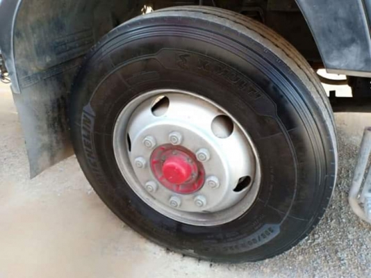 ขายค่ะ หัวคัชซี ISUZU 300 แรง ปี 58 รถ 2 เพลา